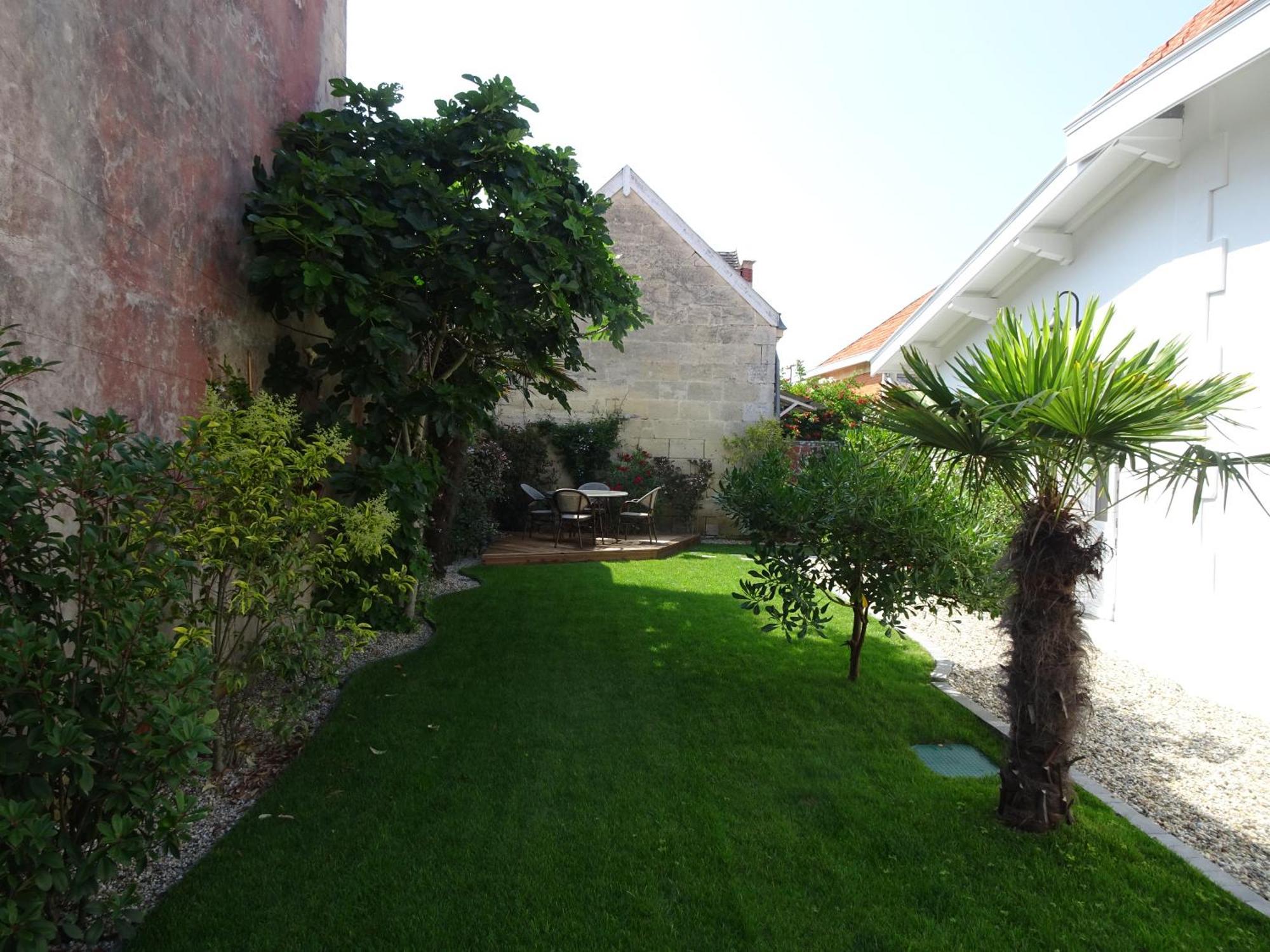 23 Hotell Soulac-sur-Mer Exteriör bild