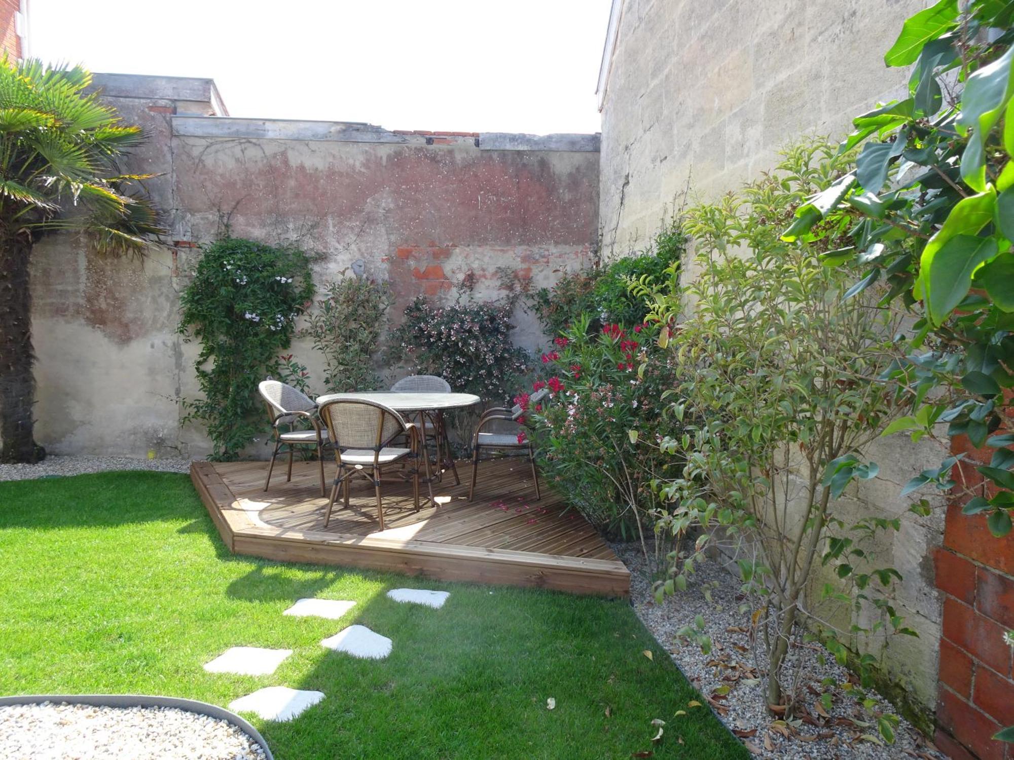 23 Hotell Soulac-sur-Mer Exteriör bild